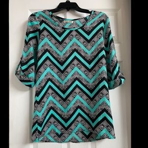 Beautiful Black/White/Teal Blouse SZ: Small